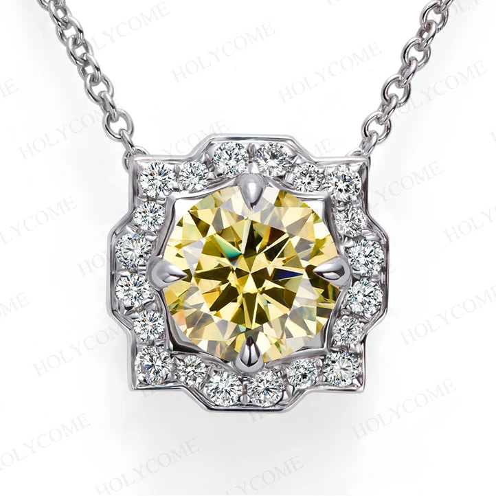 women's Round 6.5mm pendant and chain set