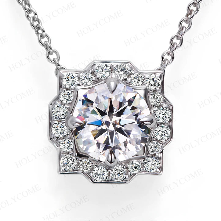 women's Round 6.5mm pendant and chain set